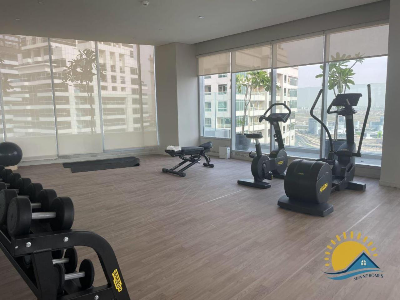 Apartment Marina Walk Gem Modern With Pool & Gym Access, Steps To & Metro Managed By Sunnyhomes *