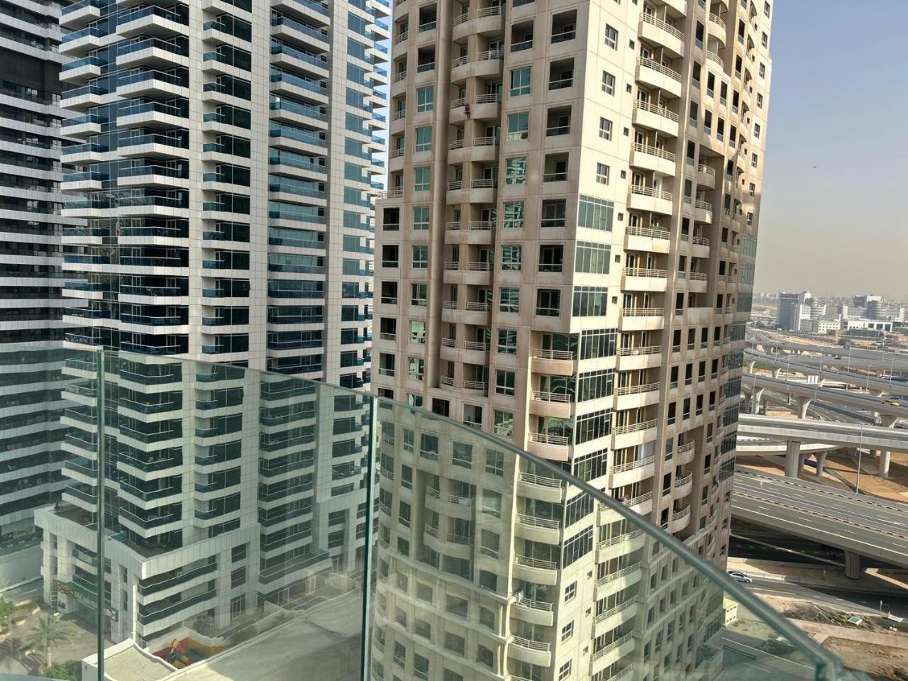Marina Walk Gem Modern With Pool & Gym Access, Steps To & Metro Managed By Sunnyhomes * Dubai