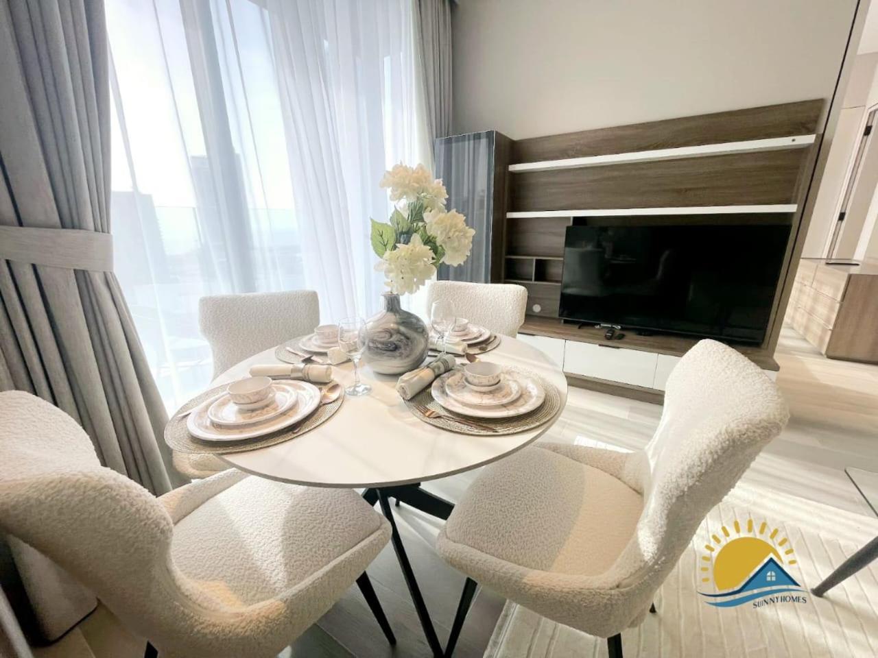 Marina Walk Gem Modern With Pool & Gym Access, Steps To & Metro Managed By Sunnyhomes * Dubai